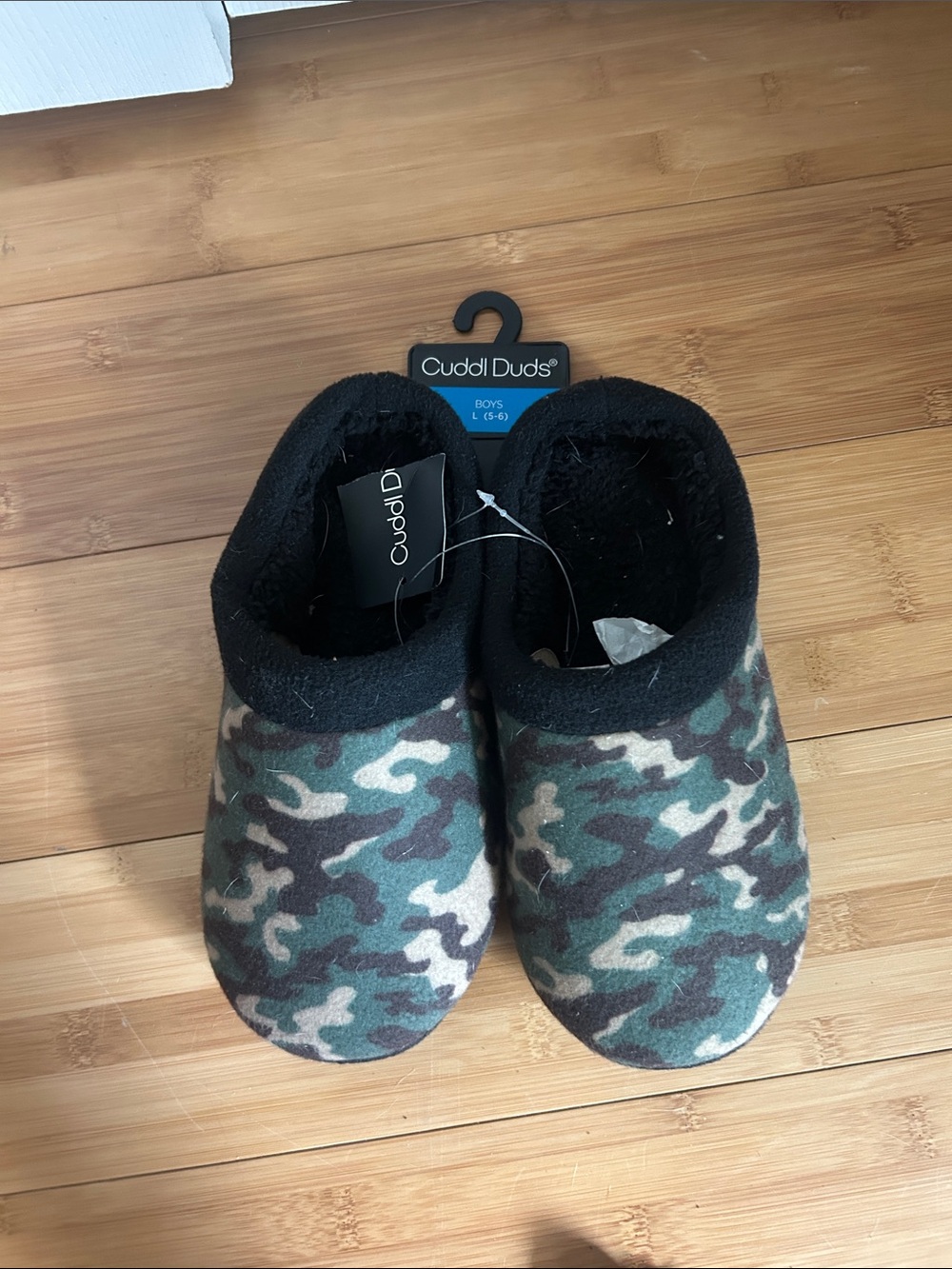 Cuddl Duds Boys Camouflage Fleece Slip-On Slippers - Green/Black/Tan